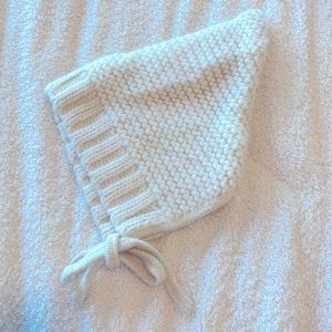 Hanna Andersson alpaca bonnet
